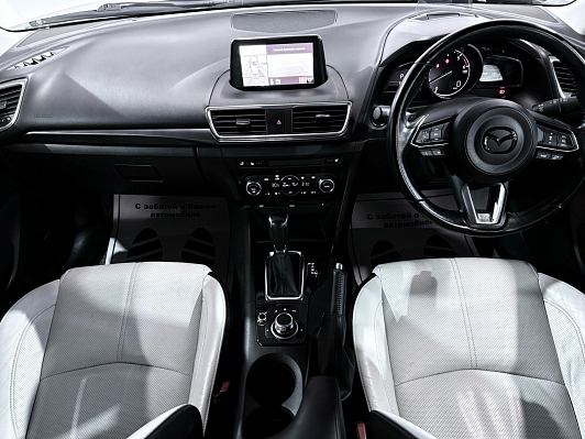 Mazda Axela, 2017 года, пробег 83000 км