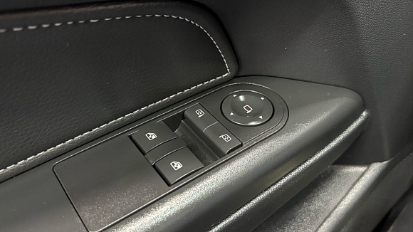 Opel Astra, 2012 года, пробег 105806 км