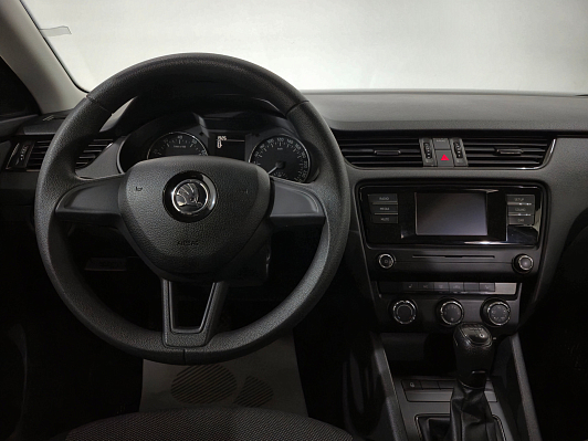 Skoda Octavia Ambition, 2016 года, пробег 107565 км