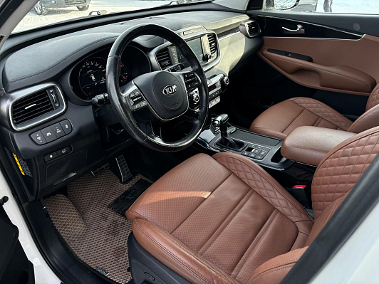 Kia Sorento Лига Европы, 2018 года, пробег 149880 км
