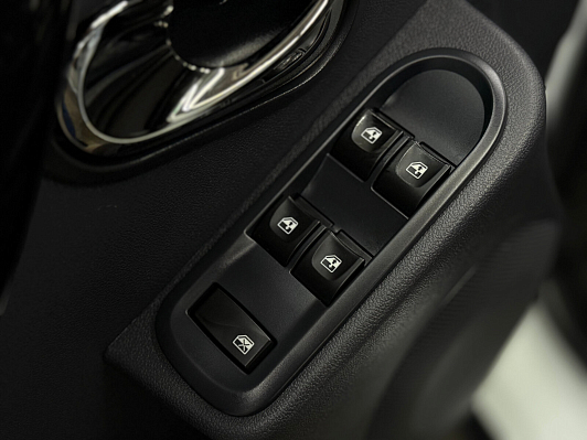 Lada (ВАЗ) Largus Comfort 7 мест Multimedia, 2025 года, пробег 8711 км