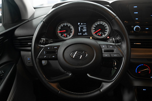 Hyundai i20 Active, 2023 года, пробег 25000 км