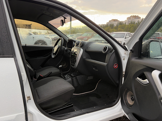 Lada (ВАЗ) Granta Comfort Optima Multimedia Glonass 21917-51-00C, 2017 года, пробег 129850 км