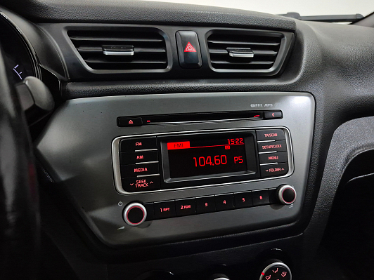Kia Rio Luxe, 2016 года, пробег 109854 км