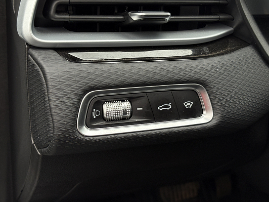 Geely Emgrand Flagship, 2024 года, пробег 46234 км