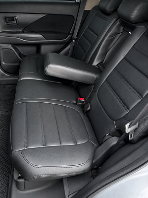 Mitsubishi Outlander Inform, 2013 года, пробег 252500 км