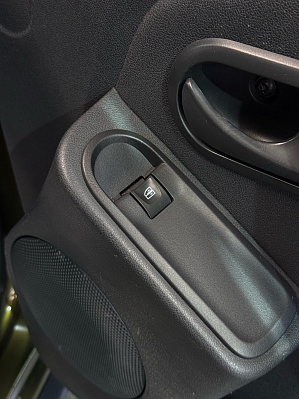 Renault Duster, 2017 года, пробег 146000 км