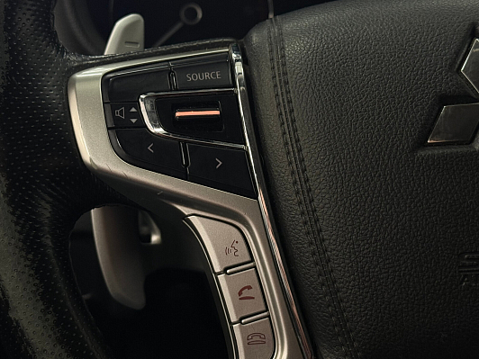 Mitsubishi Pajero Sport Ultimate, 2017 года, пробег 117001 км