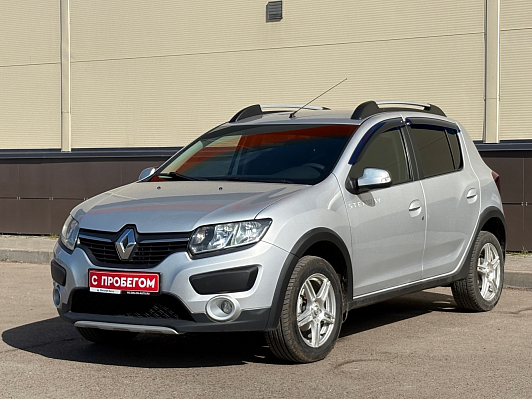 Renault Sandero Confort, 2016 года, пробег 110000 км