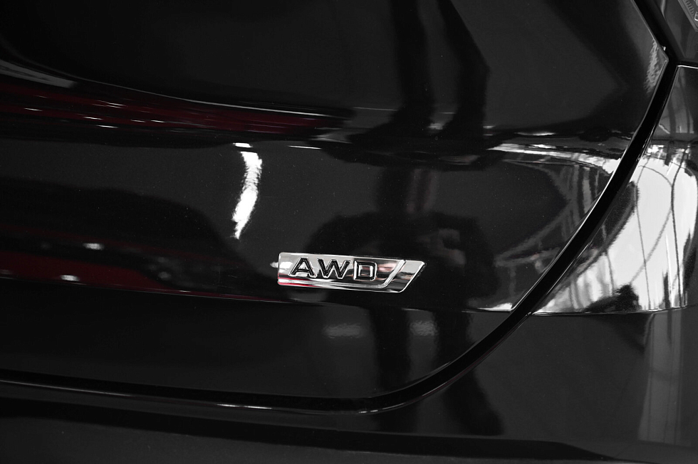 Geely Atlas Спорт, черный