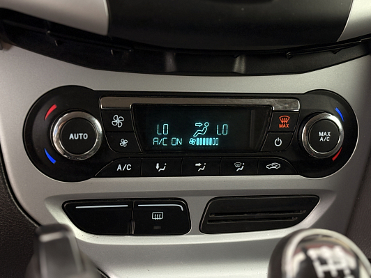 Ford Focus Trend, 2012 года, пробег 194366 км