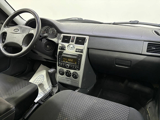 Lada (ВАЗ) Priora Люкс, 2012 года, пробег 150000 км