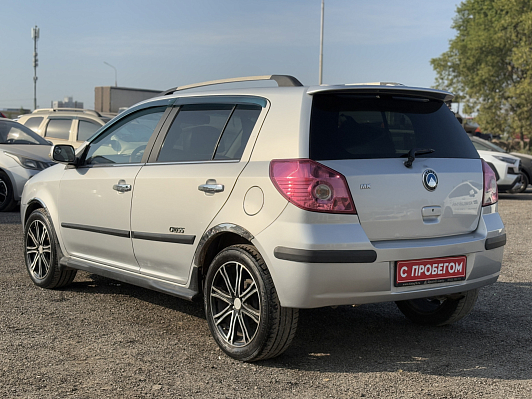 Geely MK Cross Luxury, 2013 года, пробег 180000 км