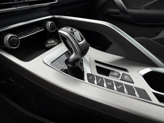 Geely Coolray Luxury, 2021 года, пробег 62244 км