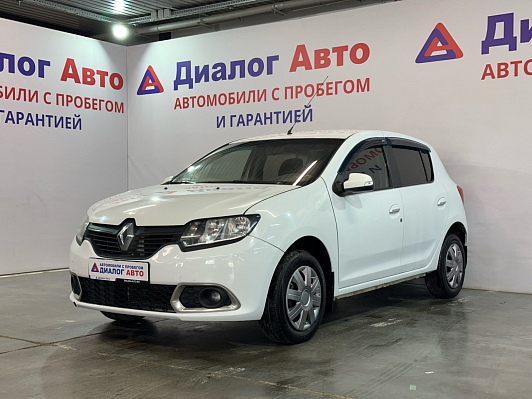 Renault Sandero Confort, 2016 года, пробег 140000 км