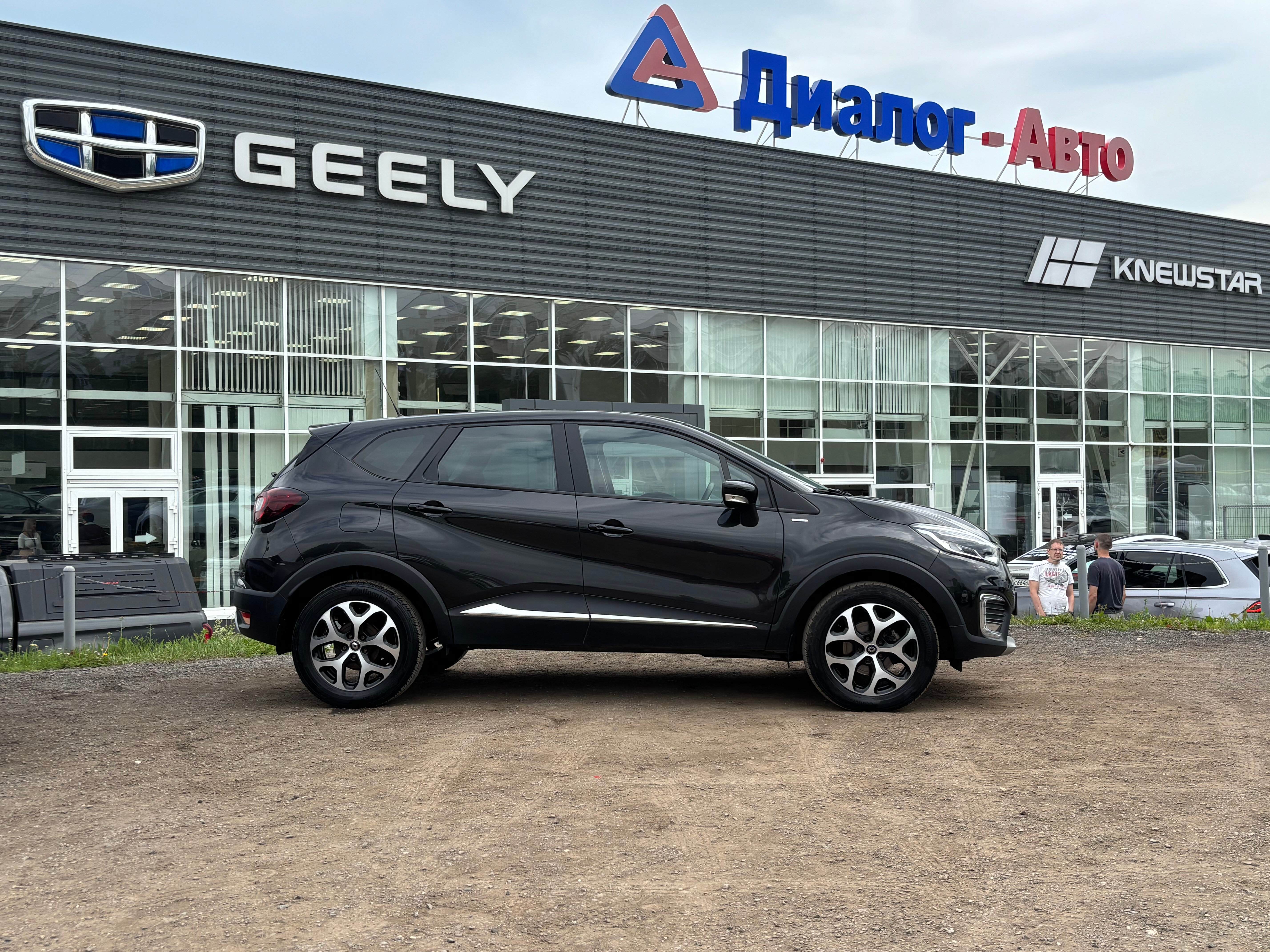 Renault Kaptur Extreme, 2019 года, пробег 32000 км