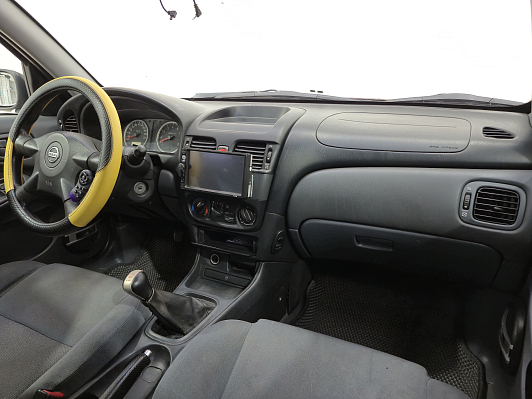 Nissan Almera, 2004 года, пробег 179423 км