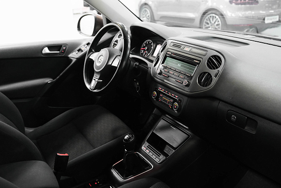 Volkswagen Tiguan CLUB, 2014 года, пробег 220000 км