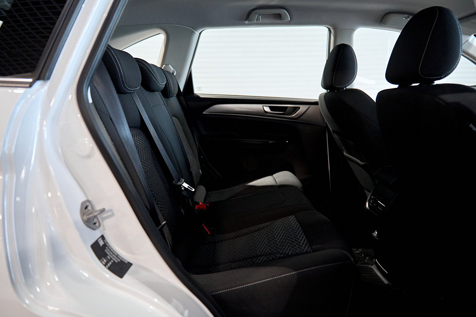 Haval M6 Оптимум, белый