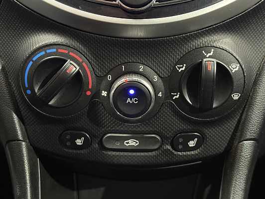 Hyundai Solaris Style, 2013 года, пробег 120000 км