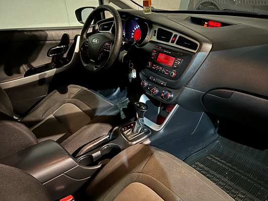 Kia Ceed Comfort, 2012 года, пробег 231000 км