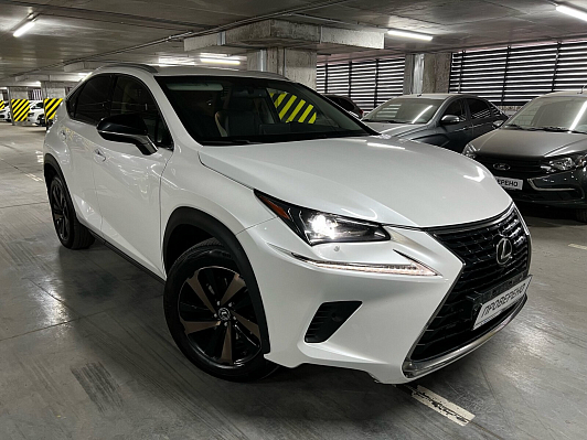 Lexus NX Black Vision, 2020 года, пробег 90000 км