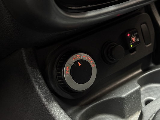 Renault Duster LE Adventure, 2013 года, пробег 168195 км