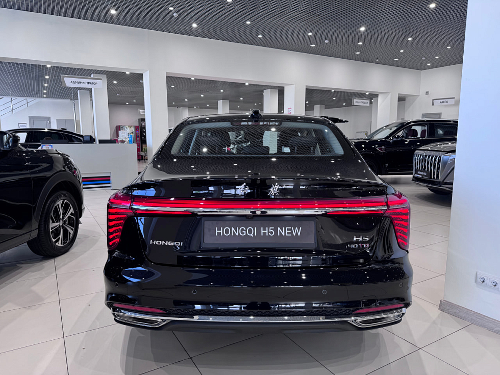 Hongqi H5 Делюкс Плюс, черный