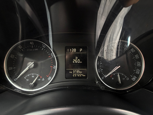 Skoda Octavia Ambition, 2010 года, пробег 237217 км