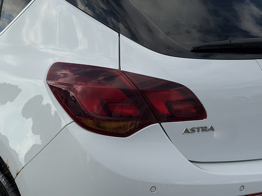 Opel Astra Cosmo, 2011 года, пробег 203510 км