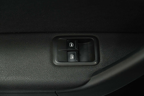 Skoda Yeti Ambition, 2015 года, пробег 124215 км