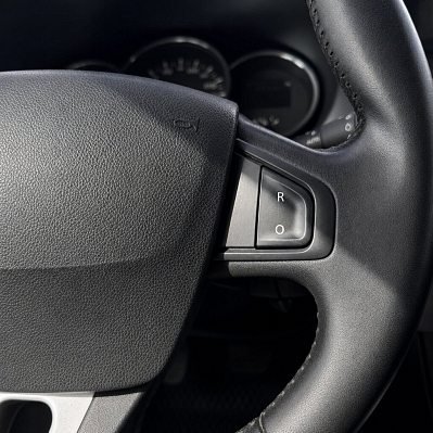 Renault Fluence, 2011 года, пробег 302000 км