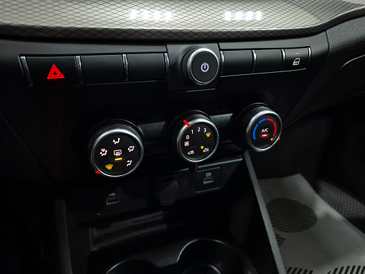 Lada (ВАЗ) Vesta, 2024 года, пробег 28411 км