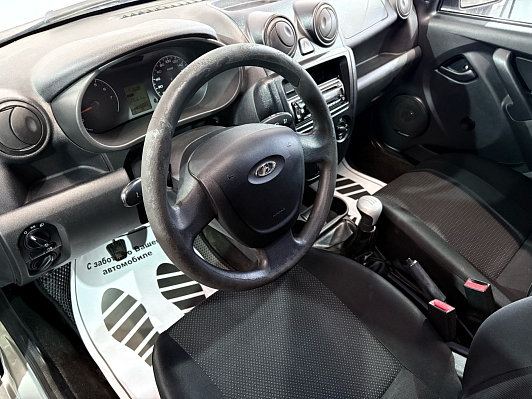 Lada (ВАЗ) Granta, 2014 года, пробег 175353 км