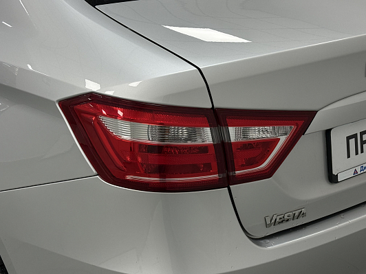 Lada (ВАЗ) Vesta Comfort, 2021 года, пробег 60498 км