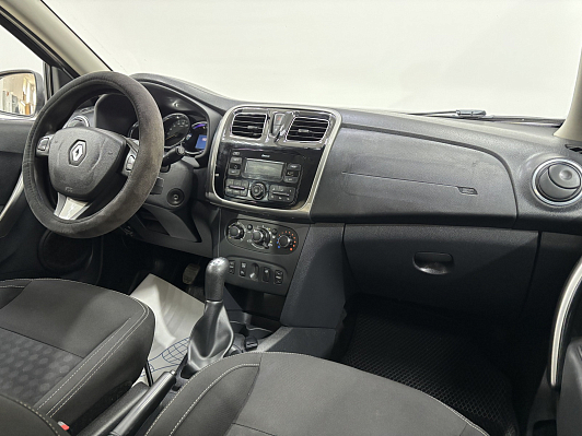 Renault Logan Privilege, 2017 года, пробег 130937 км