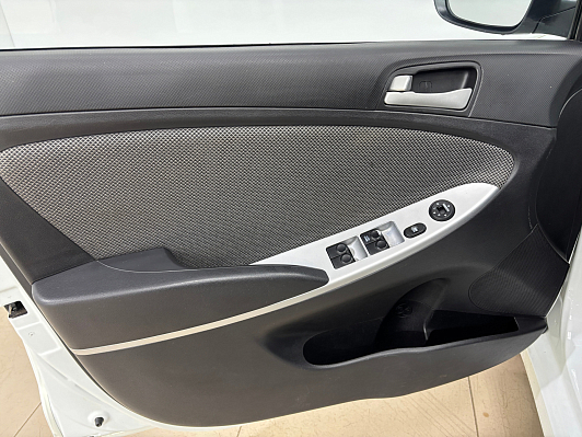 Hyundai Solaris Optima, 2012 года, пробег 141270 км