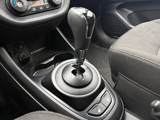 Lada (ВАЗ) Vesta Luxe Multimedia (2017-2019), 2019 года, пробег 92437 км