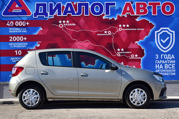 Renault Sandero Life, 2020 года, пробег 70701 км