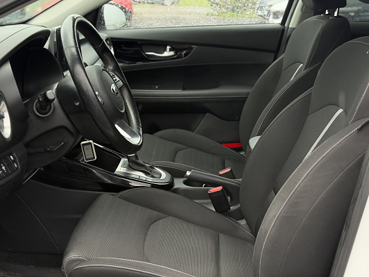 Kia Cerato Luxe, 2019 года, пробег 97407 км