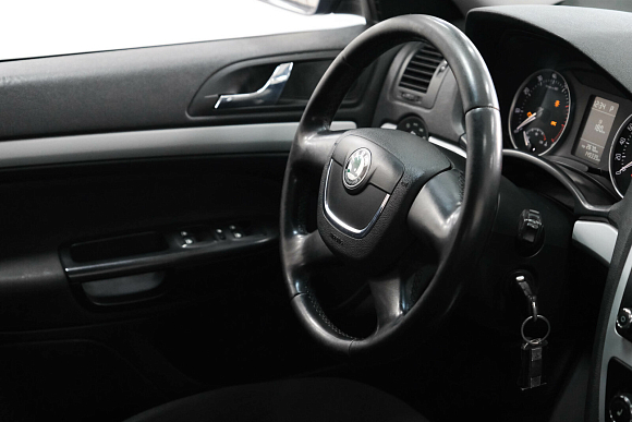 Skoda Octavia Ambition, 2010 года, пробег 149000 км
