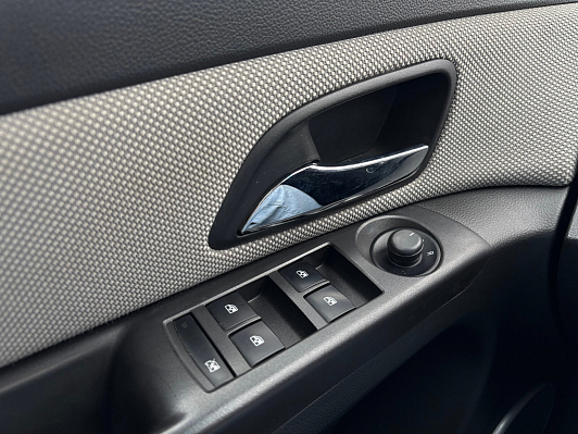 Chevrolet Cruze LS, 2012 года, пробег 175784 км