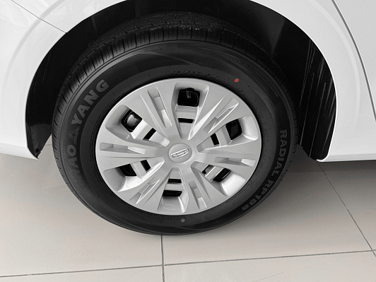Geely Emgrand Comfort, белый