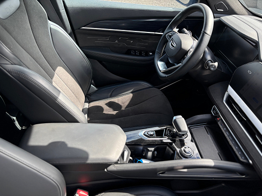 Geely Monjaro Flagship (2023-2025), 2024 года, пробег 55000 км