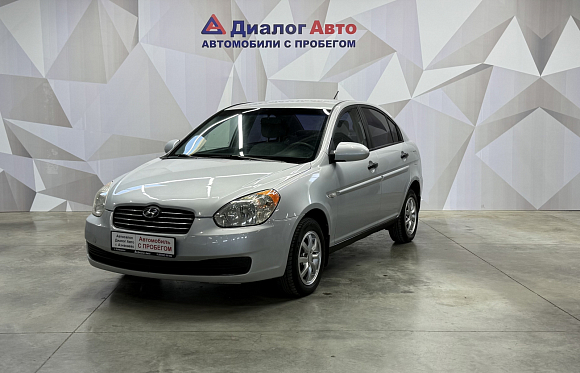 Hyundai Verna GL airbag-passenger BY001104E, 2007 года, пробег 258687 км