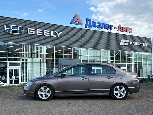 Honda Civic, 2009 года, пробег 204100 км