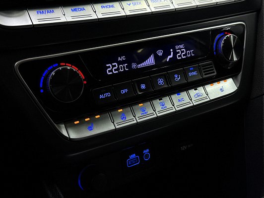 Hyundai Sonata Lifestyle, 2019 года, пробег 176800 км