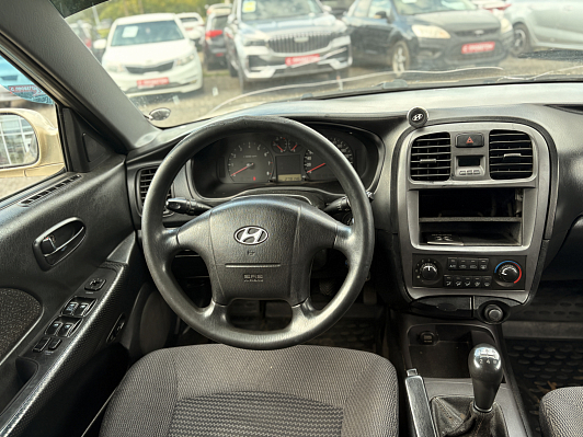 Hyundai Sonata, 2005 года, пробег 279136 км