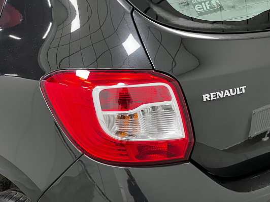 Renault Sandero Confort, 2015 года, пробег 96000 км