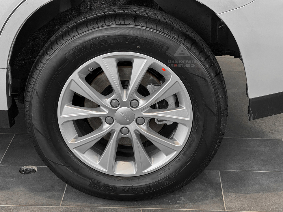 Haval M6 Family, серебряный